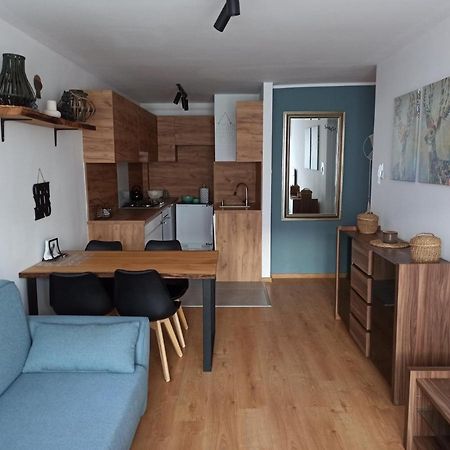 Uroczy Apartament Nad Morzem Gdansk Apartment Exterior photo